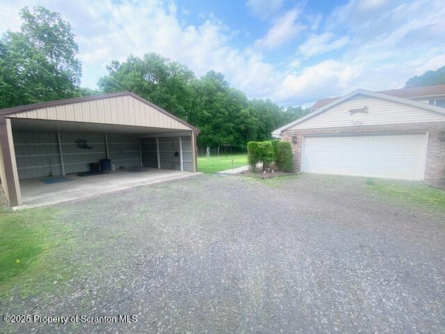 477 Saint Marys Rd, Mountaintop, PA 18707 - photo 5
