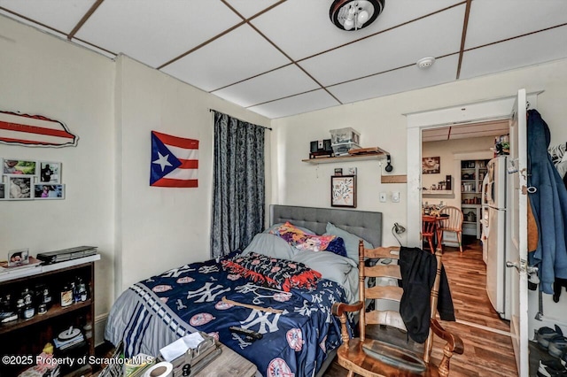401-405 S Main Ave, Scranton, PA 18504 - bedroom with freestanding refrigerator and wood finished floors