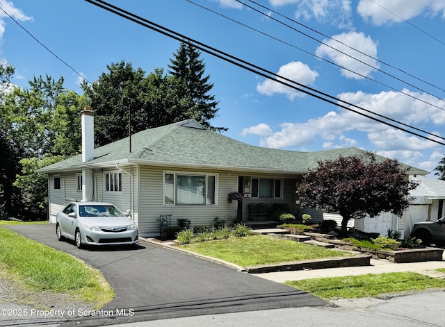 816 Meade St, Dunmore, PA 18512 - photo 1