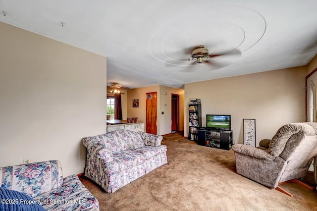226 Linda Ln, Scranton, PA 18504 - living area featuring a ceiling fan and carpet