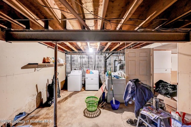 226 Linda Ln, Scranton, PA 18504 - unfinished below grade area with washer and dryer