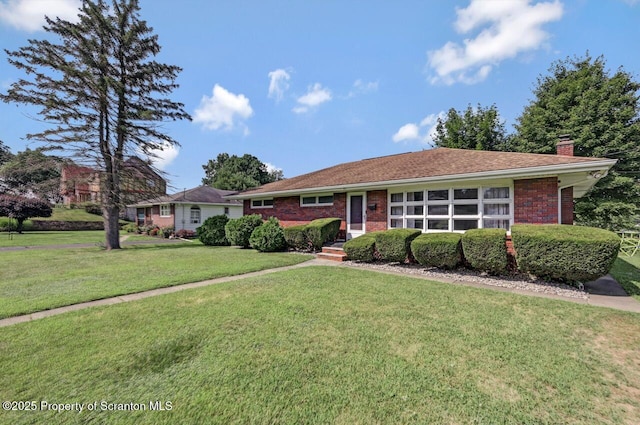812 Glenwood Rd, Old Forge, PA 18518 - photo 1