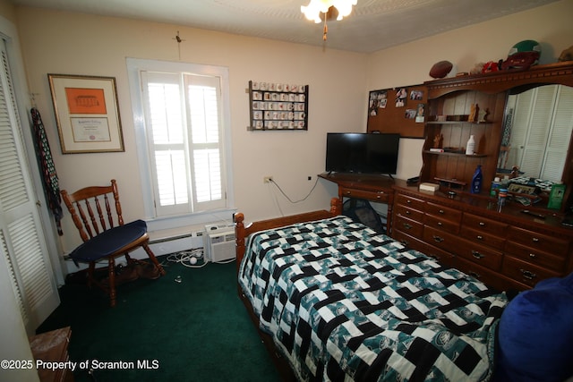 938 Oak St, Scranton, PA 18508 - bedroom featuring carpet flooring