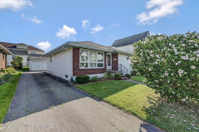 611 Throop St, Dunmore, PA 18512 - photo 1