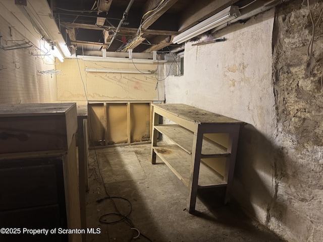 146 S Hyde Ave, Scranton, PA 18504 - unfinished below grade area with a workshop area