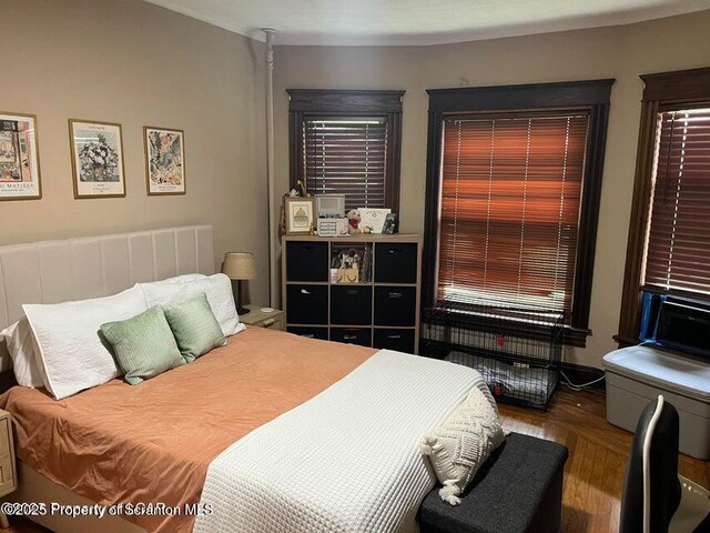 121 Burcher Ave, South Abington Twp, PA 18411 - bedroom featuring crown molding and cooling unit