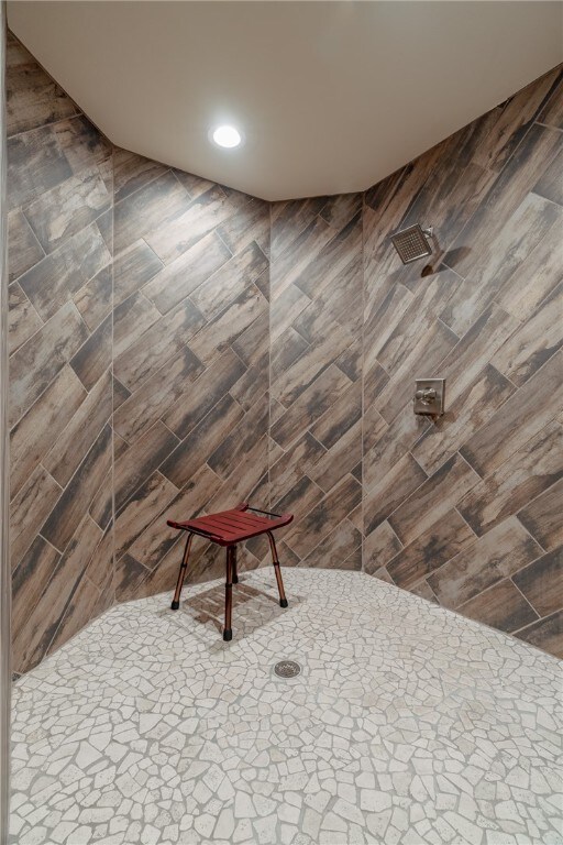 18515 Dream Catcher, Garfield, AR 72732 - view of bathroom