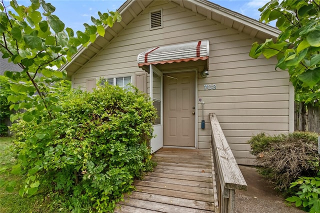 view of entrance to property