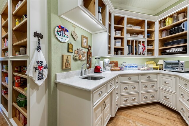 pantry with sink