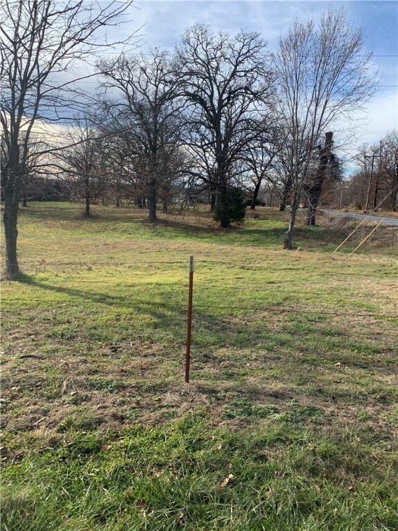 987 Elk Rd, Bentonville, AR 72713