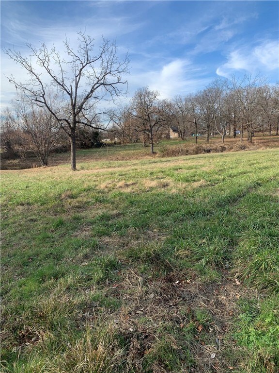 987 Elk Rd, Bentonville, AR 72713
