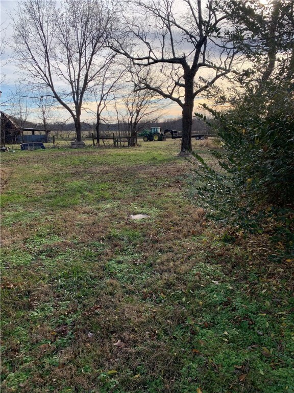 987 Elk Rd, Bentonville, AR 72713