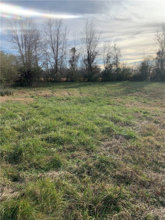987 Elk Rd, Bentonville, AR 72713