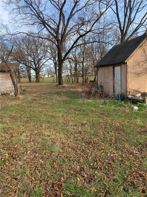 987 Elk Rd, Bentonville, AR 72713