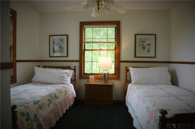 bedroom with ceiling fan