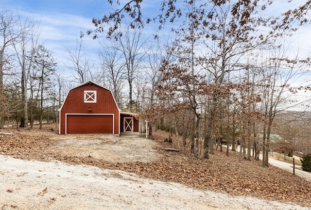 view of outbuilding