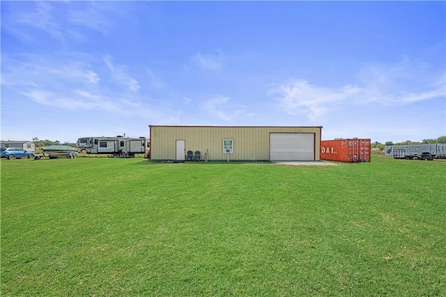 exterior space featuring a lawn