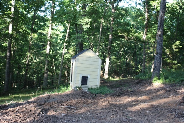 view of outdoor structure