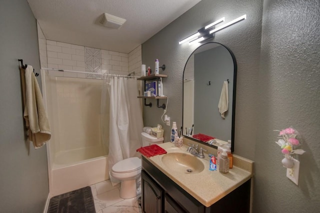 full bathroom with vanity, toilet, a textured ceiling, and shower / tub combo with curtain