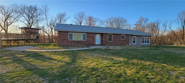 3810 Rainbow Farm Rd, Bentonville, AR 72713 - single story home featuring a yard