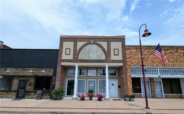 view of building exterior