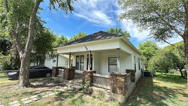 view of front of home featuring covered porch