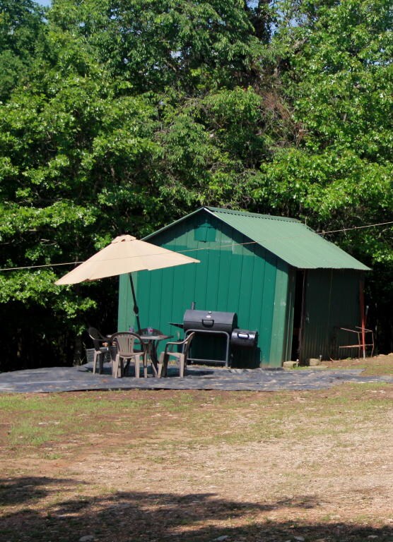 view of outdoor structure