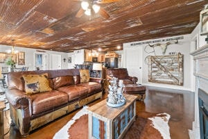 living room featuring ceiling fan