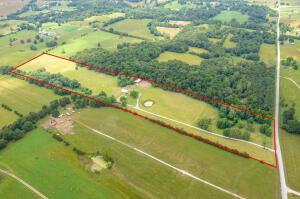 drone / aerial view featuring a rural view