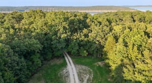 Listing photo 2 for LOT12 Persimmon Pt, Lead Hill AR 72644