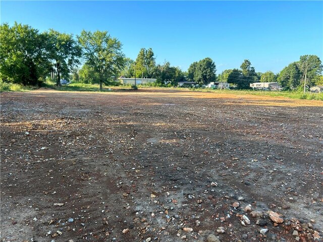 500 W County Line Rd, Springdale, AR 72764
