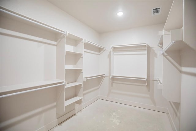 304 Doral Dr, Cave Springs, AR 72718 - spacious closet with visible vents
