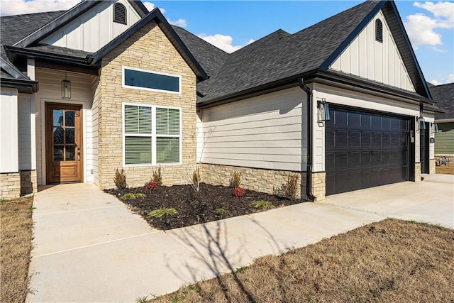 craftsman-style house with a garage