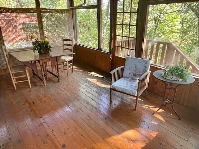 sunroom featuring a healthy amount of sunlight