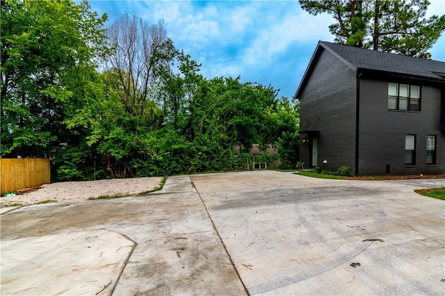 427 E Martin Luther King Jr Blvd, Fayetteville, AR 72701 - view of patio / terrace featuring concrete driveway