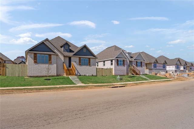 view of front facade with a front lawn