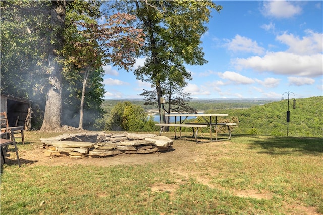 view of yard with a water view