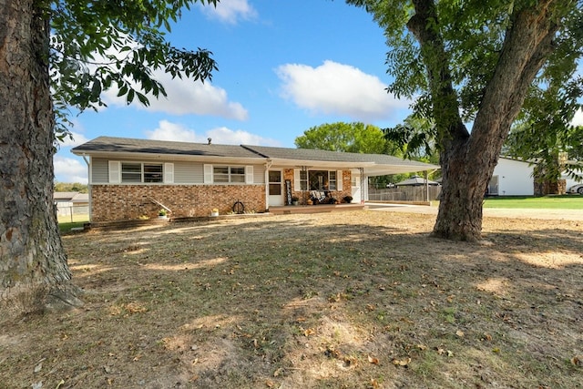 view of front of property