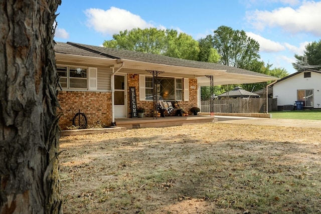 view of front of house