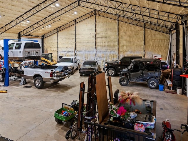 13136 Cedar Grove Rd, Lead Hill, AR 72644 - view of garage