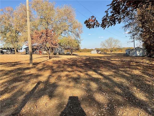 52720 S 680, Colcord, OK 74338 - view of yard