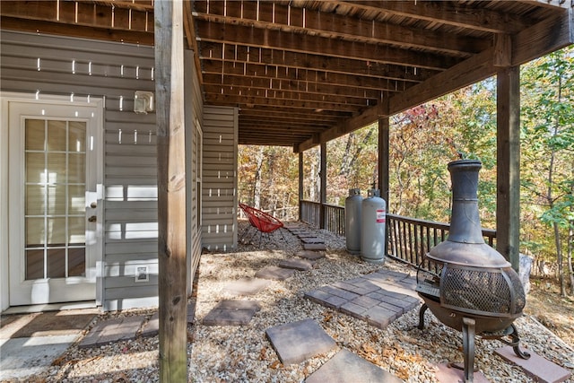 view of patio featuring an outdoor fire pit