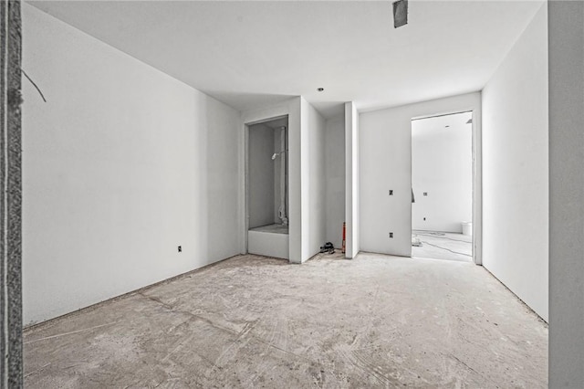 8912 Anew Rd, Rogers, AR 72756 - unfurnished bedroom featuring ensuite bathroom