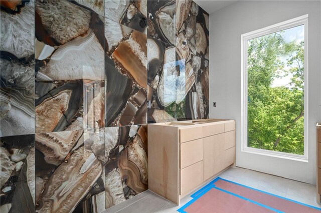 8912 Anew Rd, Rogers, AR 72756 - misc room with tile patterned floors