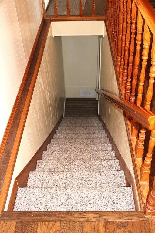 18960 Coppermine Rd, Rogers, AR 72756 - view of stairs