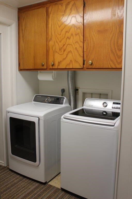 18960 Coppermine Rd, Rogers, AR 72756 - washroom with independent washer and dryer and cabinet space