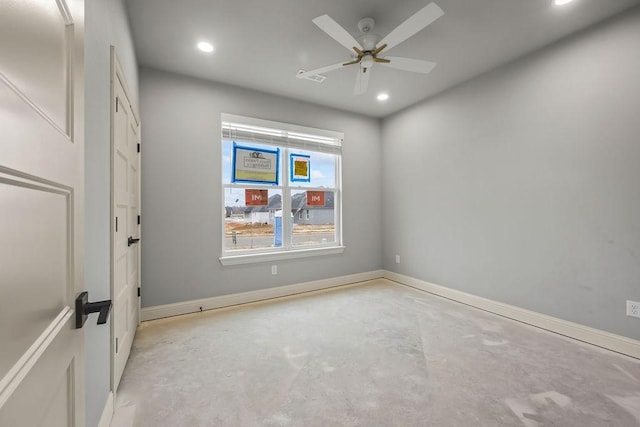 empty room with ceiling fan