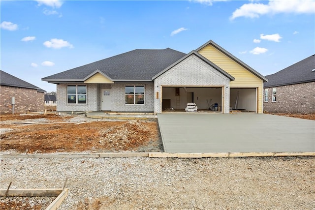 view of front of house with a garage