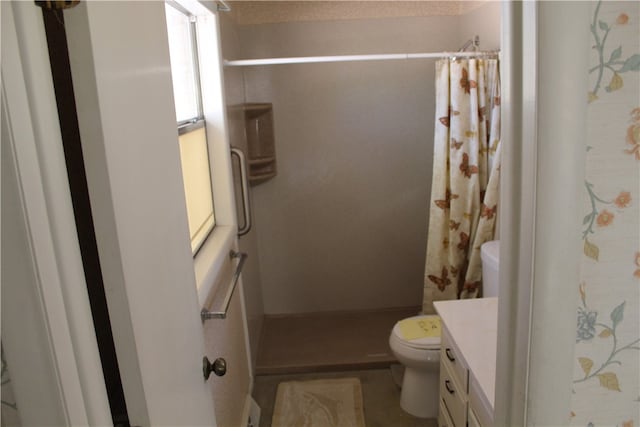 bathroom with toilet, a textured ceiling, vanity, and a shower with shower curtain