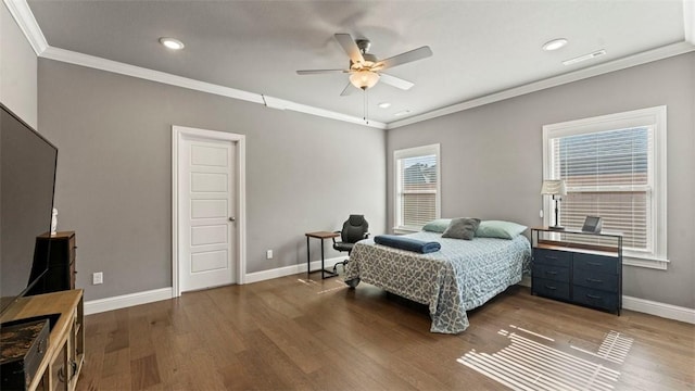 bedroom featuring recessed lighting, dark wood-style flooring, a ceiling fan, baseboards, and ornamental molding